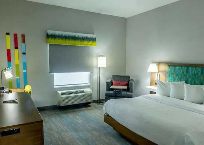 Hampton Inn & Suites Cleburne